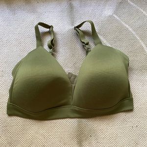 Auden 36 DD Lightly Lined Wirefree Bra Green